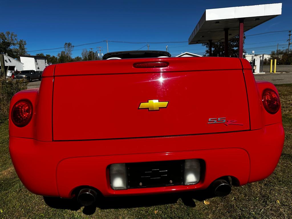 used 2004 Chevrolet SSR car, priced at $22,500