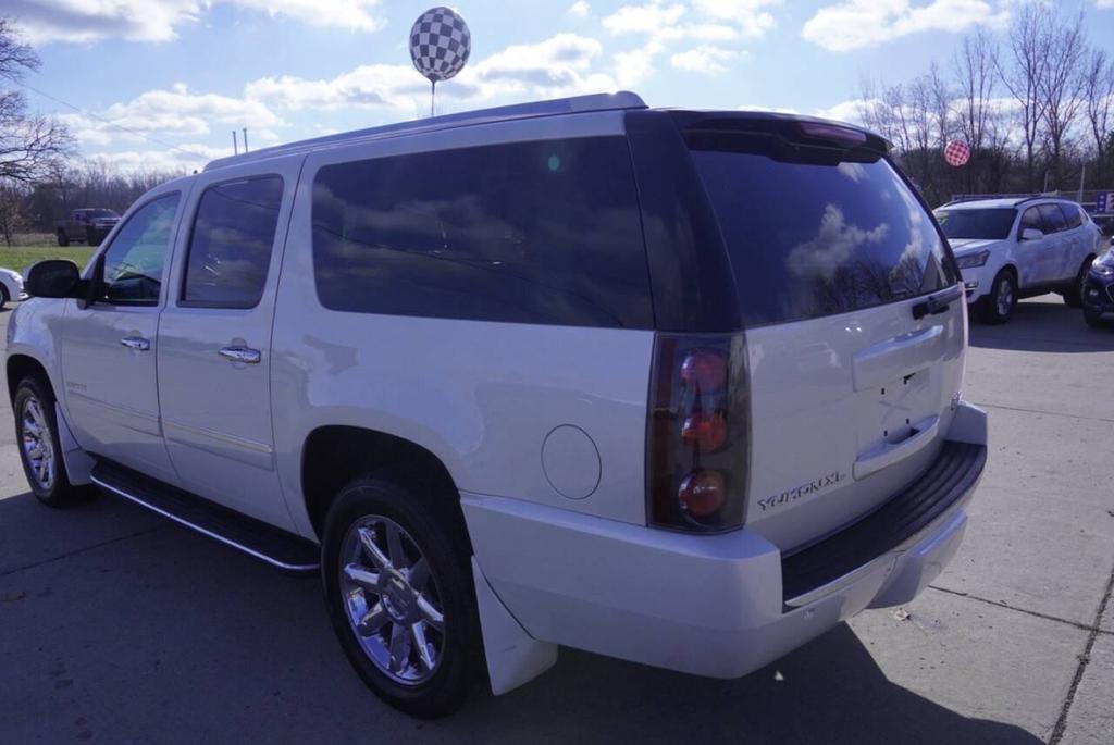 used 2014 GMC Yukon XL car, priced at $13,500