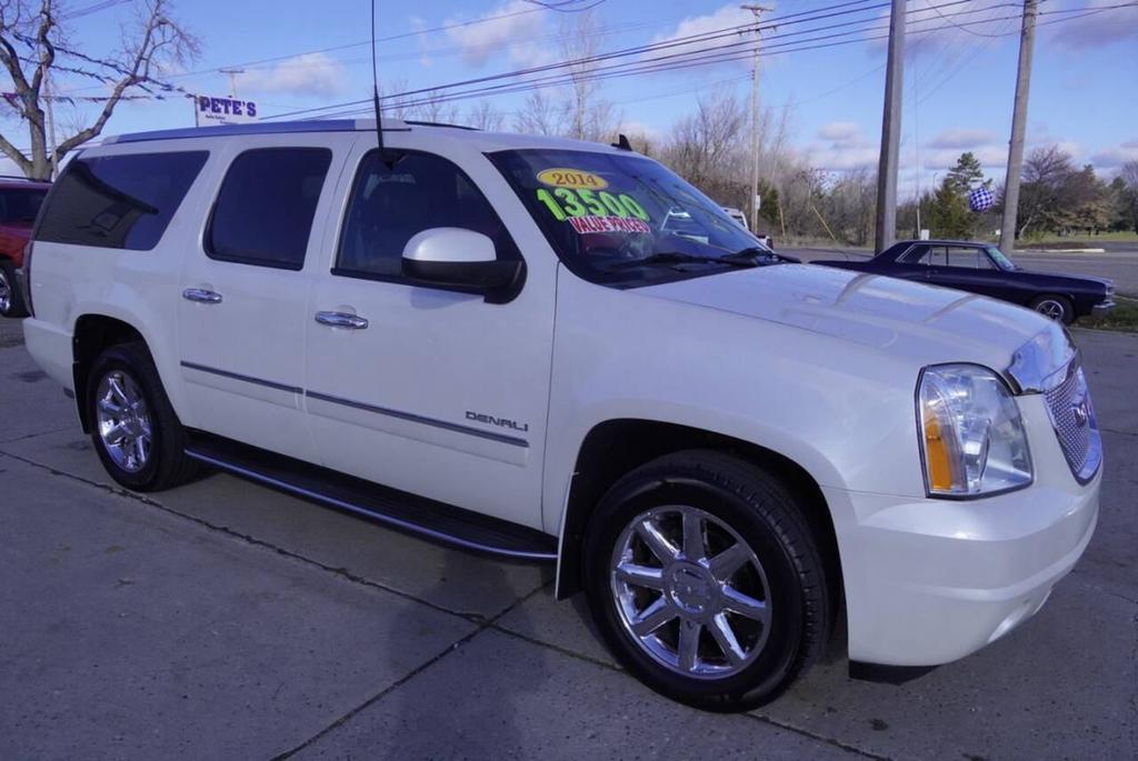 used 2014 GMC Yukon XL car, priced at $13,500