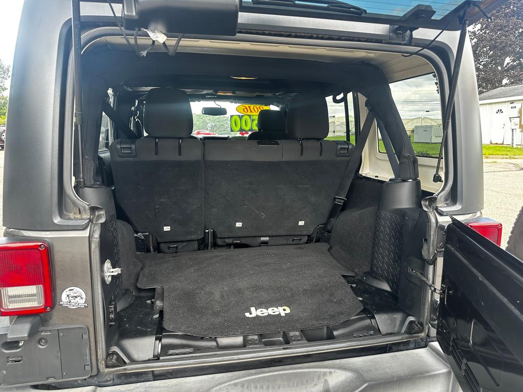 used 2016 Jeep Wrangler Unlimited car, priced at $15,500