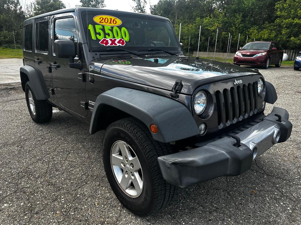 used 2016 Jeep Wrangler Unlimited car, priced at $15,500