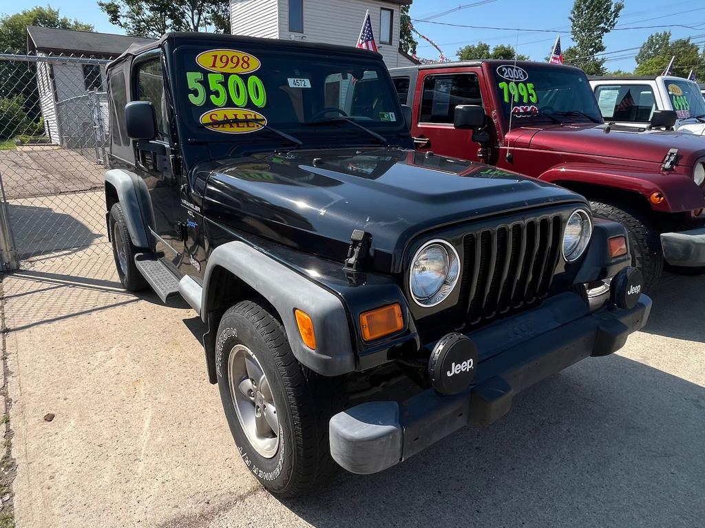 used 1998 Jeep Wrangler car, priced at $5,500