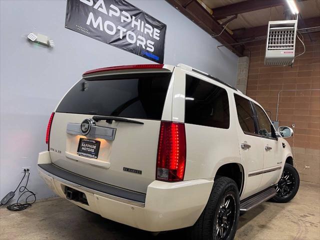 used 2007 Cadillac Escalade car, priced at $5,495