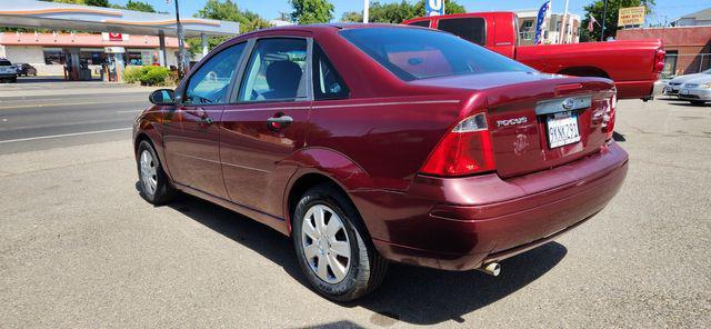 used 2007 Ford Focus car, priced at $4,995