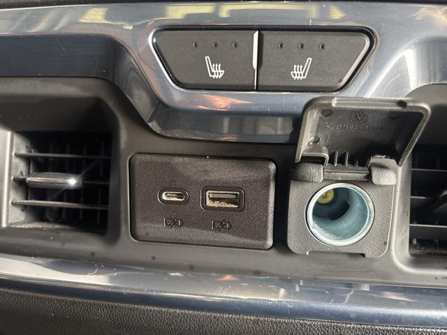 used 2021 Chevrolet Silverado 1500 car, priced at $33,057