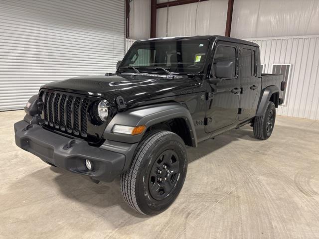 used 2022 Jeep Gladiator car, priced at $31,221