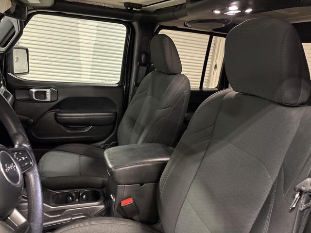 used 2022 Jeep Gladiator car, priced at $31,221