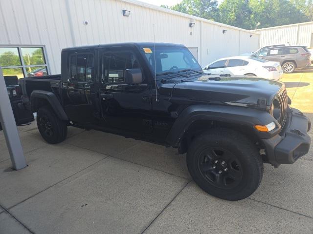 used 2022 Jeep Gladiator car, priced at $32,000