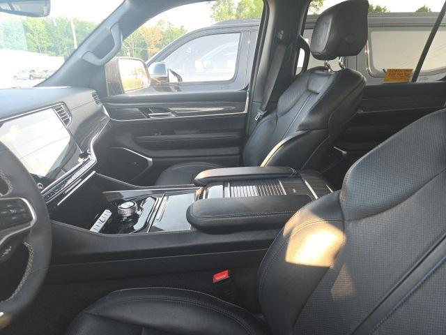 used 2022 Jeep Wagoneer car, priced at $45,995
