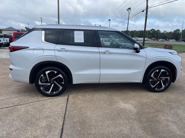 used 2023 Mitsubishi Outlander car, priced at $23,347