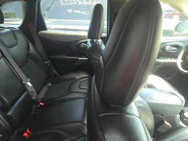 used 2019 Jeep Cherokee car, priced at $15,186