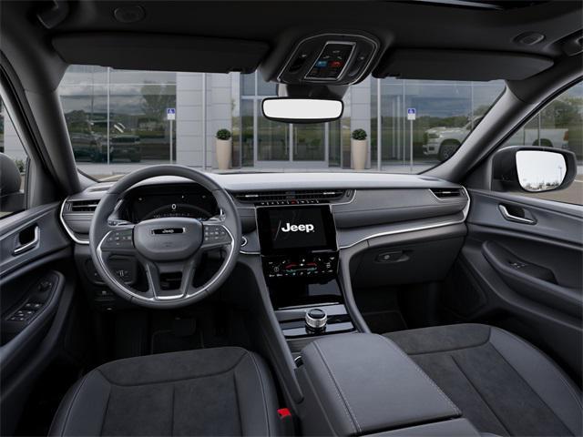 new 2025 Jeep Grand Cherokee car, priced at $35,472