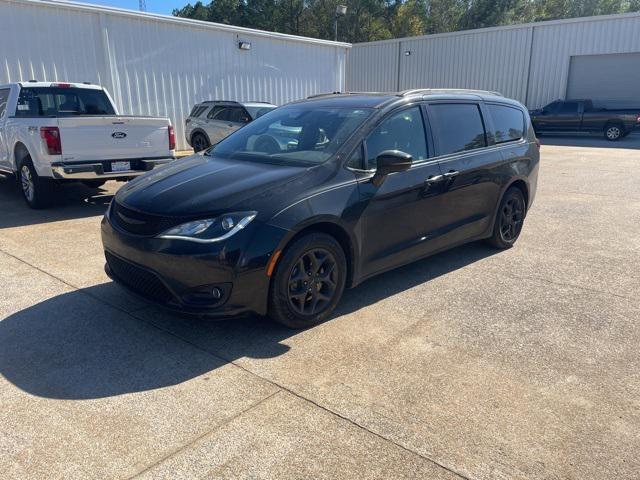 used 2019 Chrysler Pacifica car, priced at $15,352