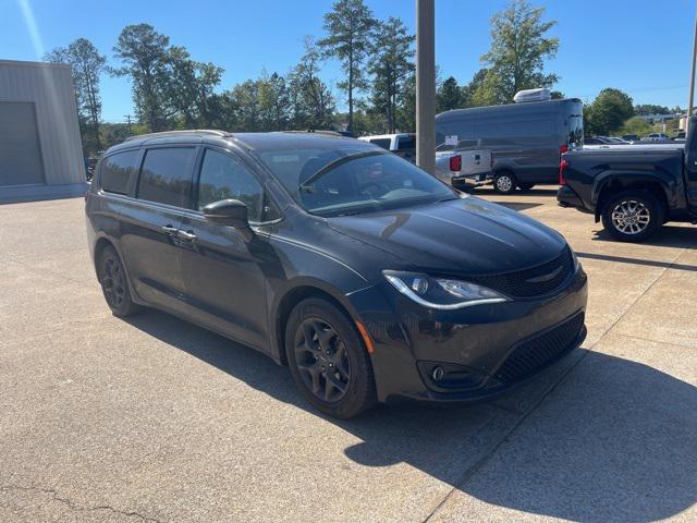 used 2019 Chrysler Pacifica car, priced at $15,352