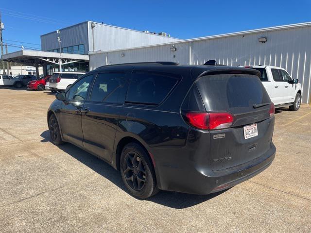 used 2019 Chrysler Pacifica car, priced at $15,352