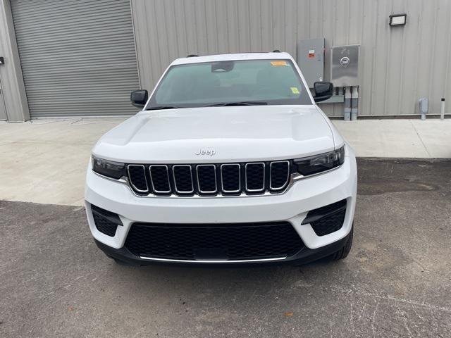 used 2025 Jeep Grand Cherokee car, priced at $32,714