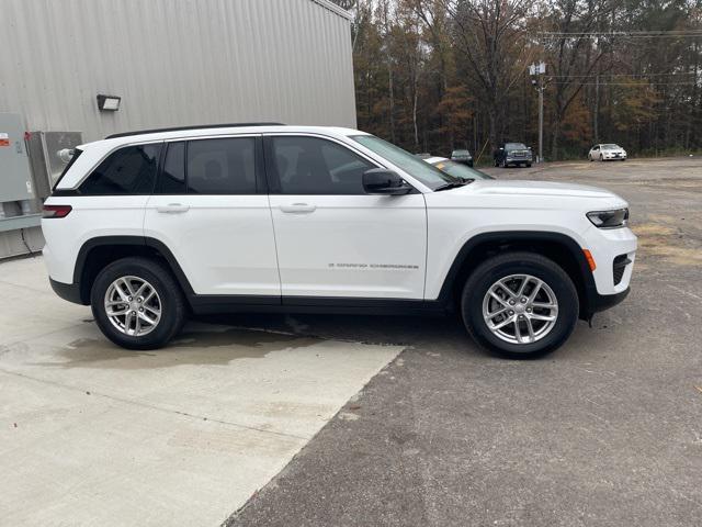 used 2025 Jeep Grand Cherokee car, priced at $32,714