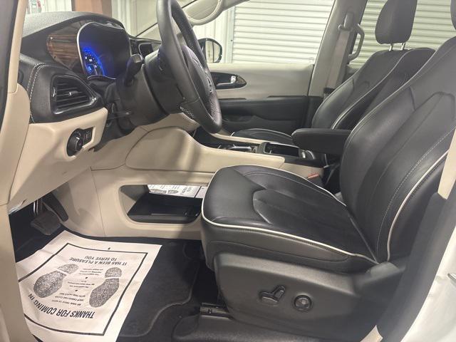 used 2023 Chrysler Pacifica car, priced at $37,035