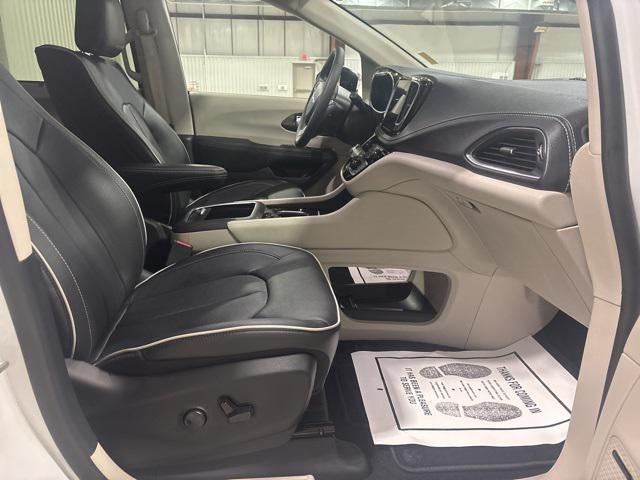 used 2023 Chrysler Pacifica car, priced at $37,035