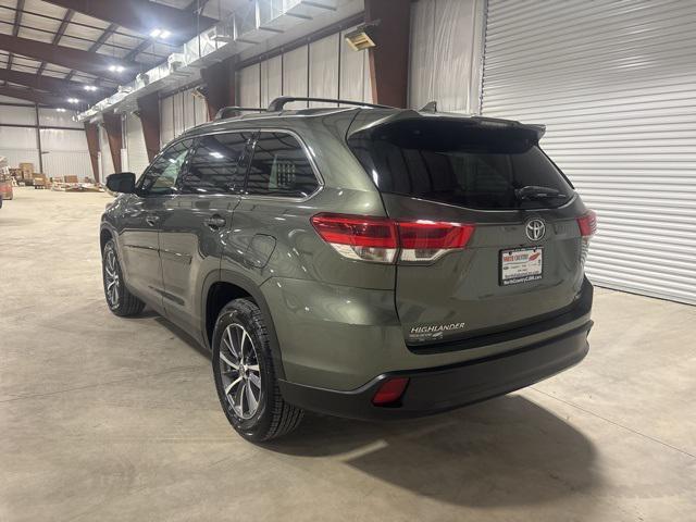 used 2019 Toyota Highlander car, priced at $22,294