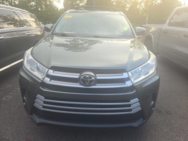 used 2019 Toyota Highlander car, priced at $24,505