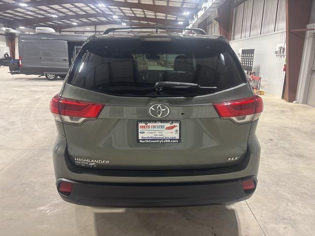 used 2019 Toyota Highlander car, priced at $22,294