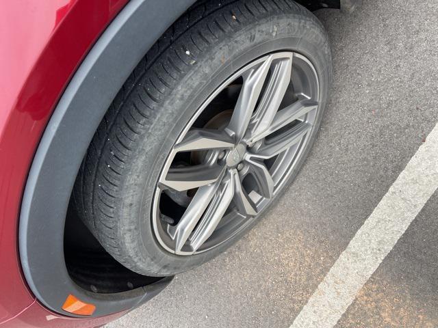 used 2019 Cadillac XT4 car, priced at $22,007