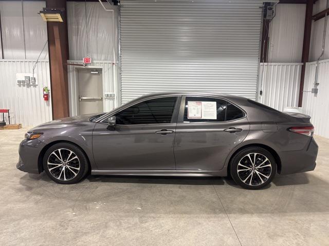 used 2018 Toyota Camry car, priced at $17,372