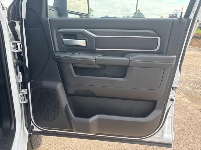 new 2025 Ram 2500 car, priced at $71,970