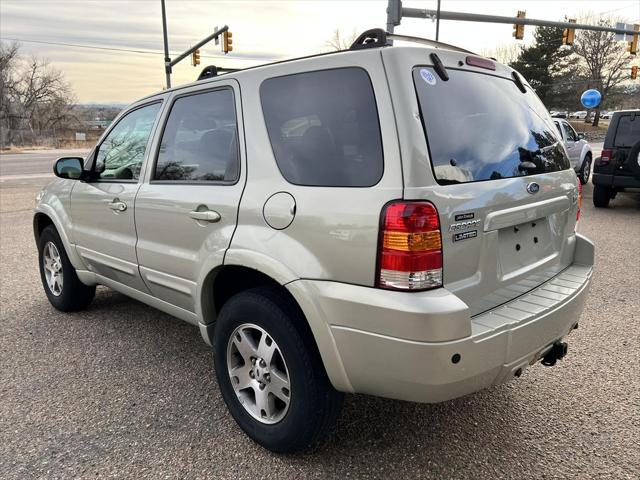 used 2005 Ford Escape car, priced at $9,999