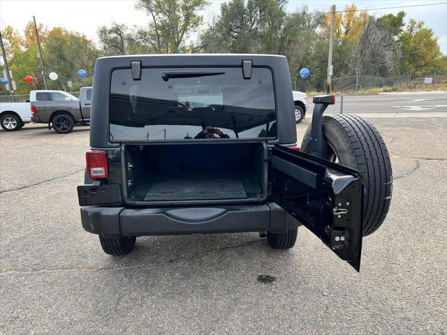 used 2009 Jeep Wrangler Unlimited car, priced at $14,999