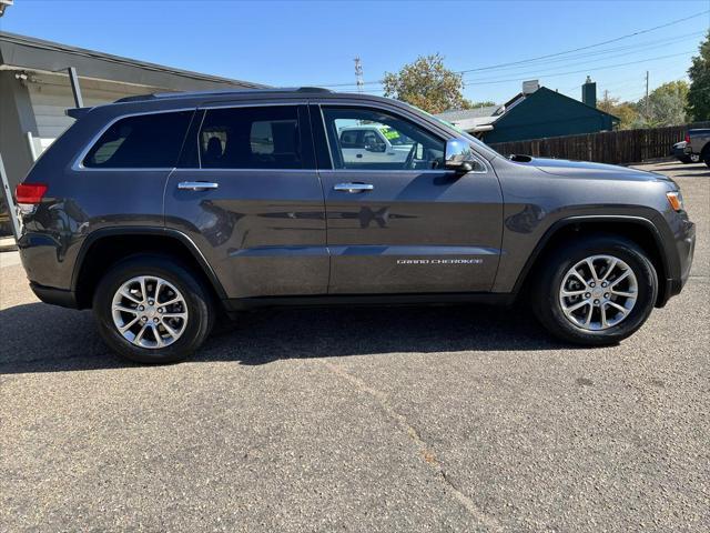 used 2016 Jeep Grand Cherokee car, priced at $13,398