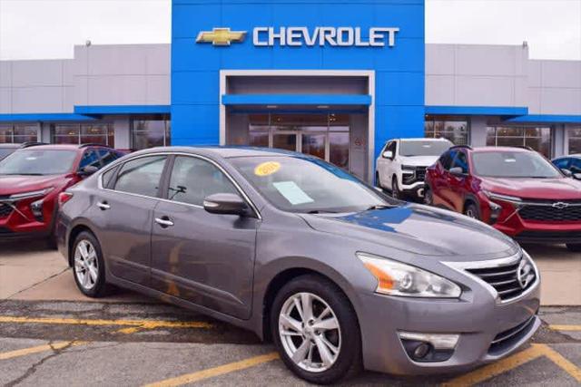 used 2014 Nissan Altima car, priced at $7,994