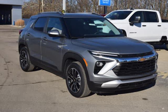 new 2025 Chevrolet TrailBlazer car, priced at $27,900