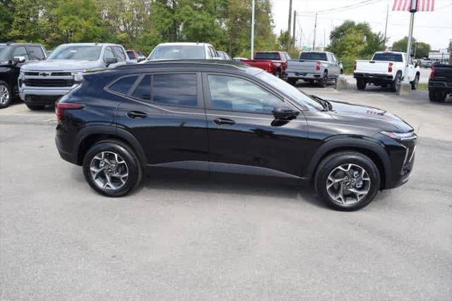 new 2025 Chevrolet Trax car, priced at $25,455