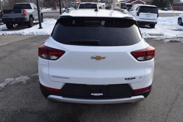 new 2025 Chevrolet TrailBlazer car, priced at $27,900