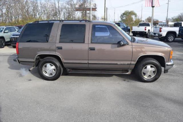 used 1998 GMC Yukon car, priced at $4,596