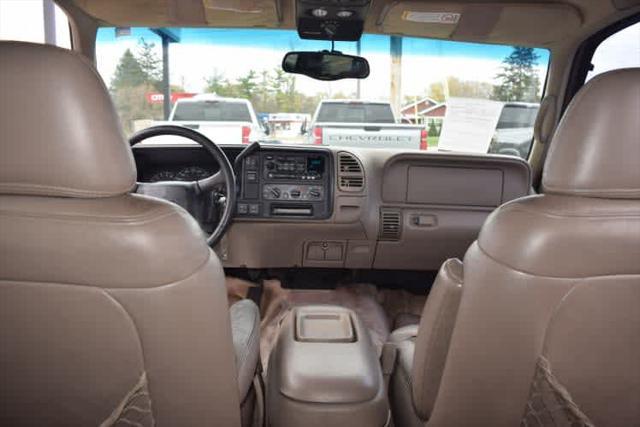 used 1998 GMC Yukon car, priced at $4,596