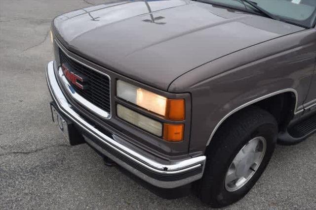 used 1998 GMC Yukon car, priced at $4,596