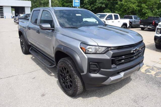 new 2025 Chevrolet Colorado car, priced at $45,490