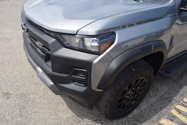 new 2025 Chevrolet Colorado car, priced at $45,490