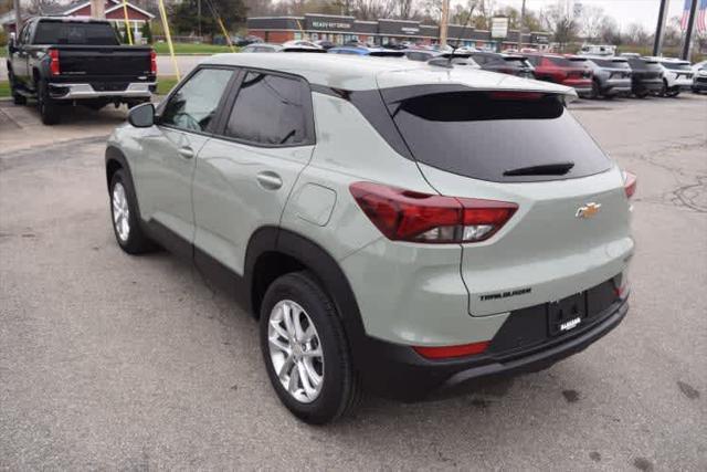 new 2025 Chevrolet TrailBlazer car, priced at $26,255