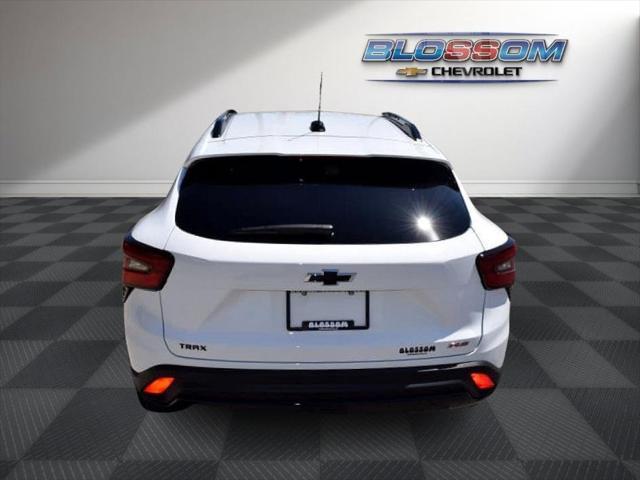 new 2025 Chevrolet Trax car, priced at $26,045