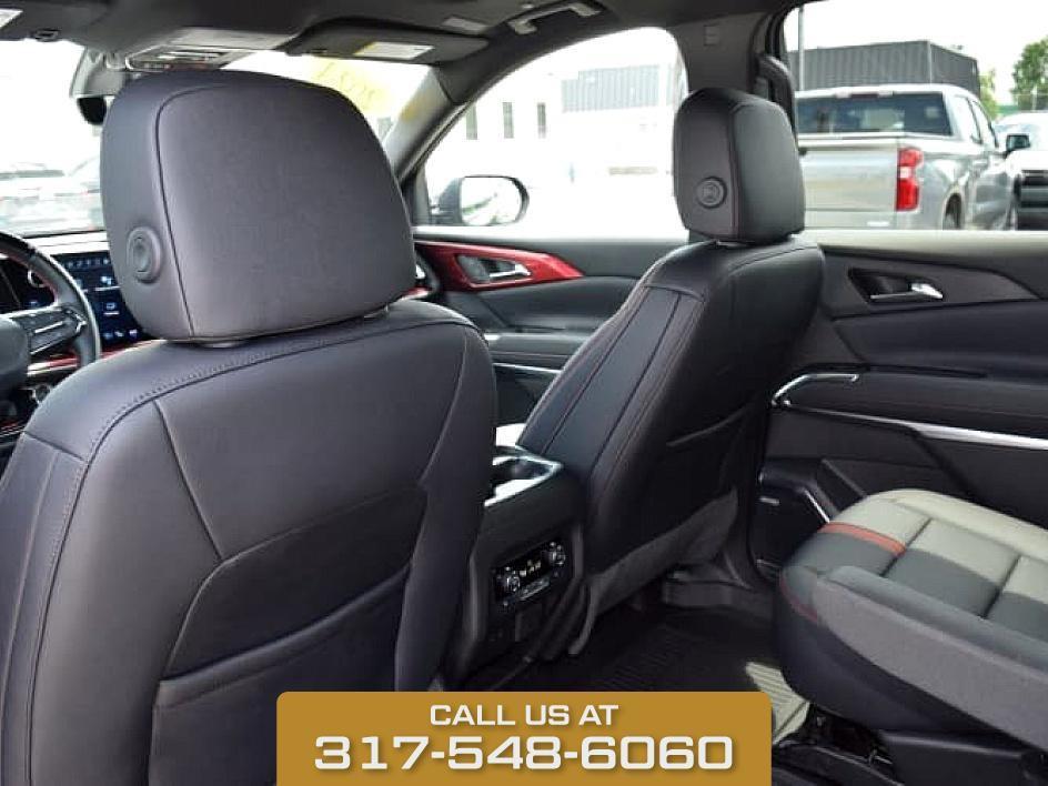 used 2024 Chevrolet Traverse car, priced at $51,994