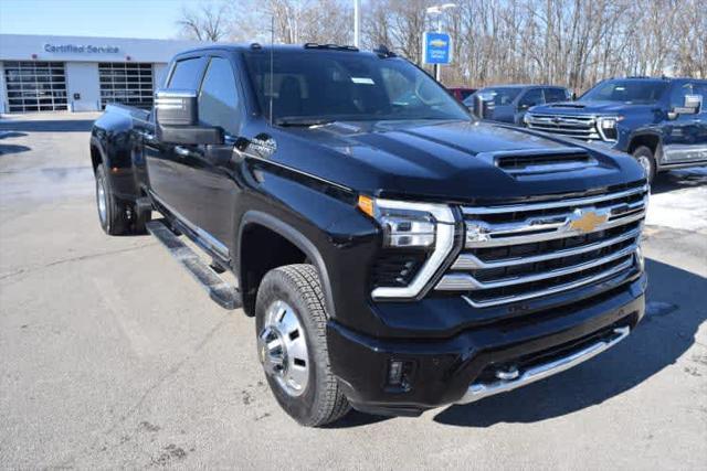 new 2025 Chevrolet Silverado 3500 car, priced at $88,555