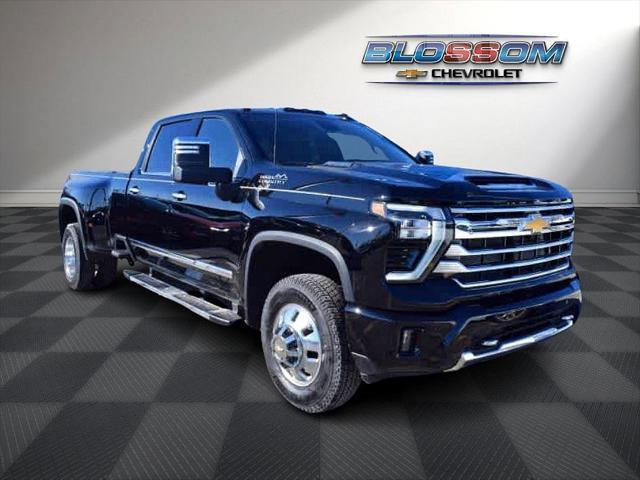 new 2025 Chevrolet Silverado 3500 car, priced at $88,555