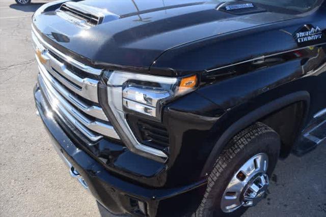 new 2025 Chevrolet Silverado 3500 car, priced at $88,555