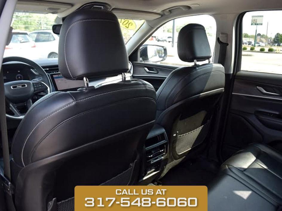 used 2023 Jeep Grand Cherokee car, priced at $25,995
