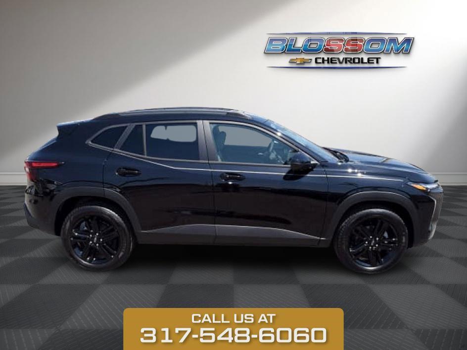 new 2025 Chevrolet Trax car, priced at $27,850