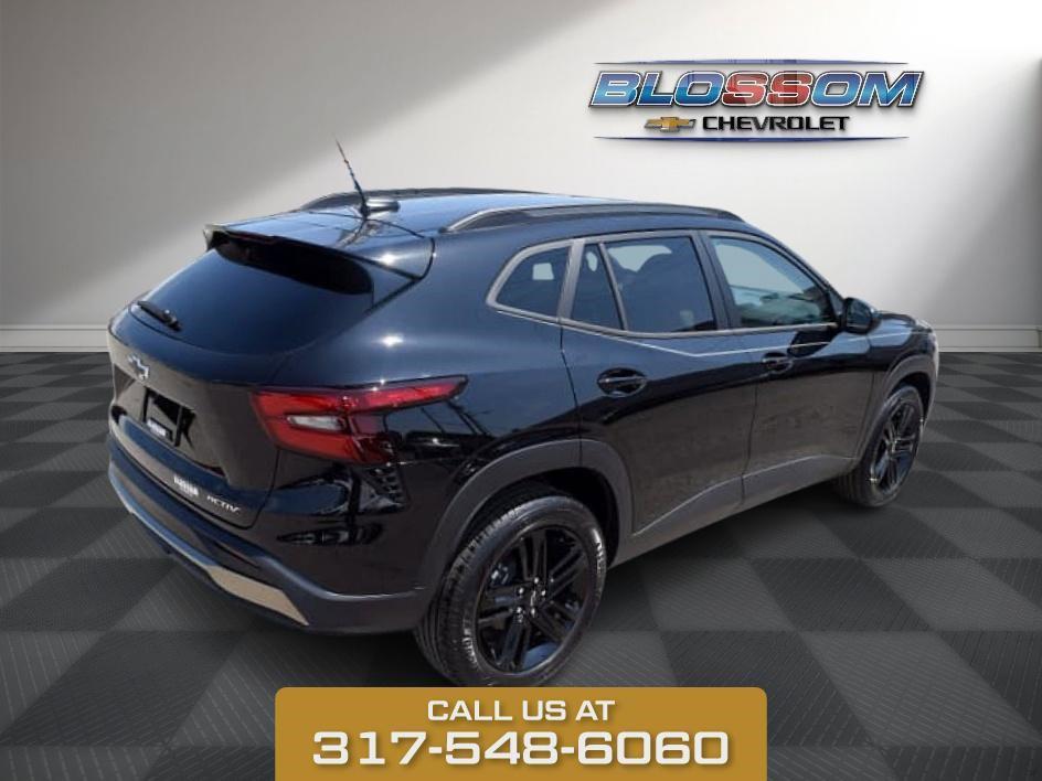 new 2025 Chevrolet Trax car, priced at $27,850